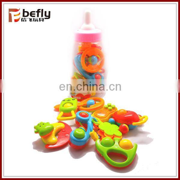 Cheap baby plastic ring rattle