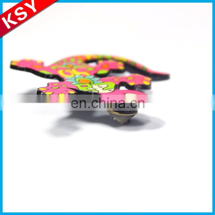 Popular Large Supply Metal Round Funny Jewelry Pins Lapel Badge