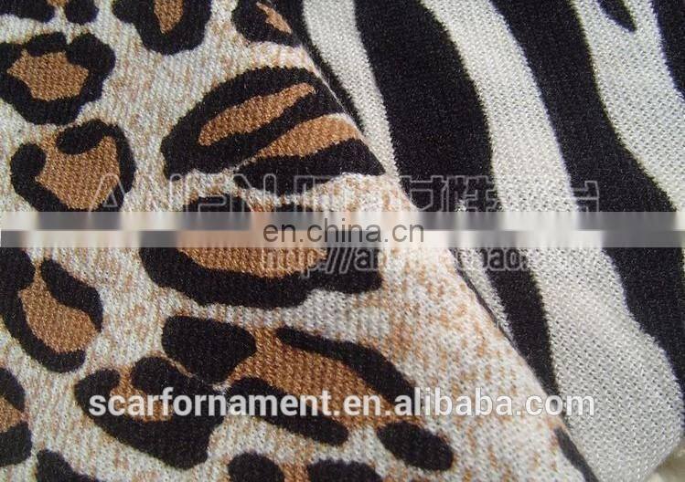 leopard printed pashmina shawl Animal Print scarf