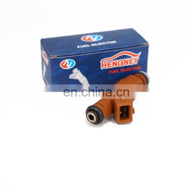 Auto engine part 0280155831 For Volvo C70 S60 S70 2.4 S80 2.3 V70 XC70 XC90 2.5 Fuel injector