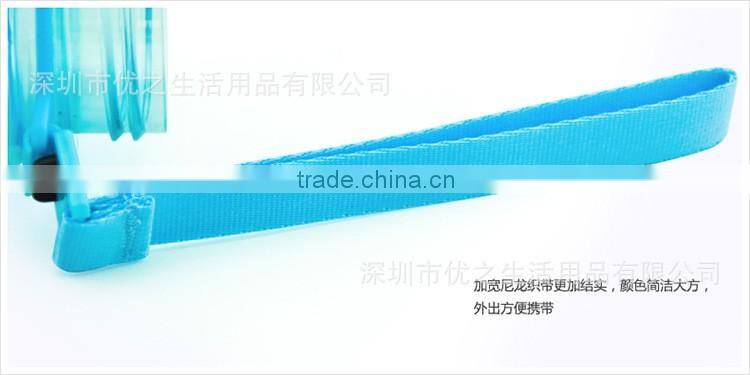 high grade plastic bottle water OEM 550ml travel plastic tea infuser