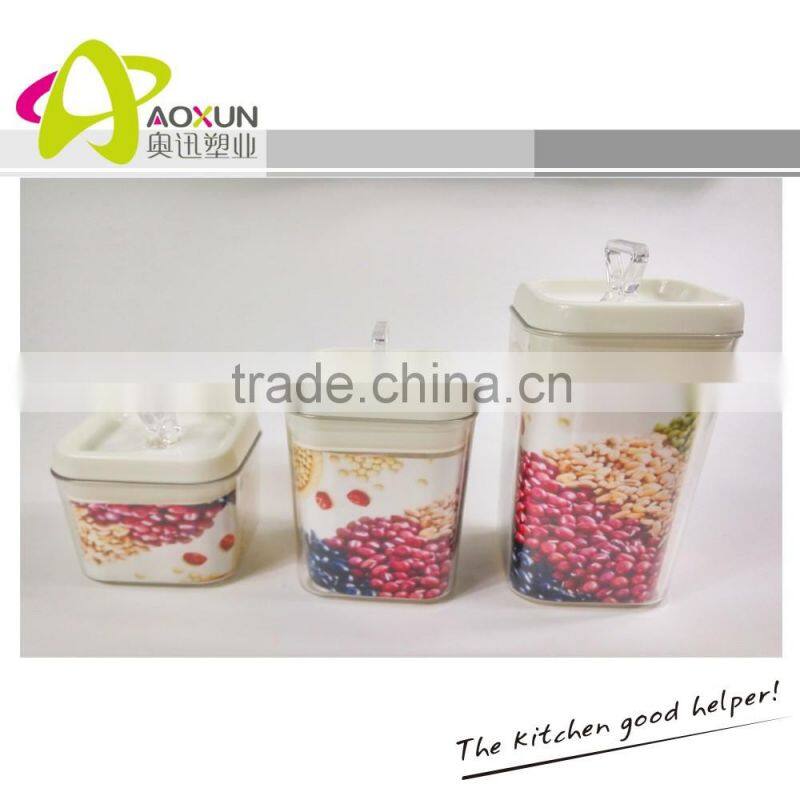 eco-friendly storage box to keep food hot