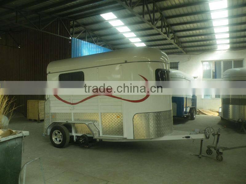 2 horse straight load deluxe L400 horse float