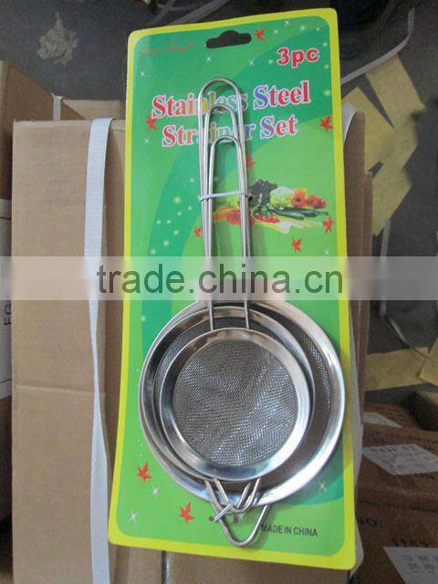 Types of Stainless Steel Wire Mesh Colanders in Different Sizes