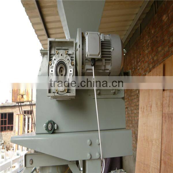 high efficiency and professional wood pellet quantitative packing and sealing machine