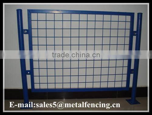 Welded and PVC coated wire fence panels for sale