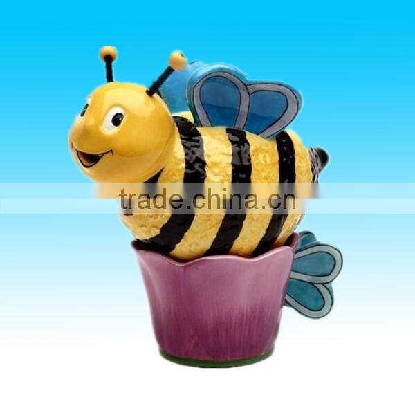 ceramic artificial decorative valentine bee for sale