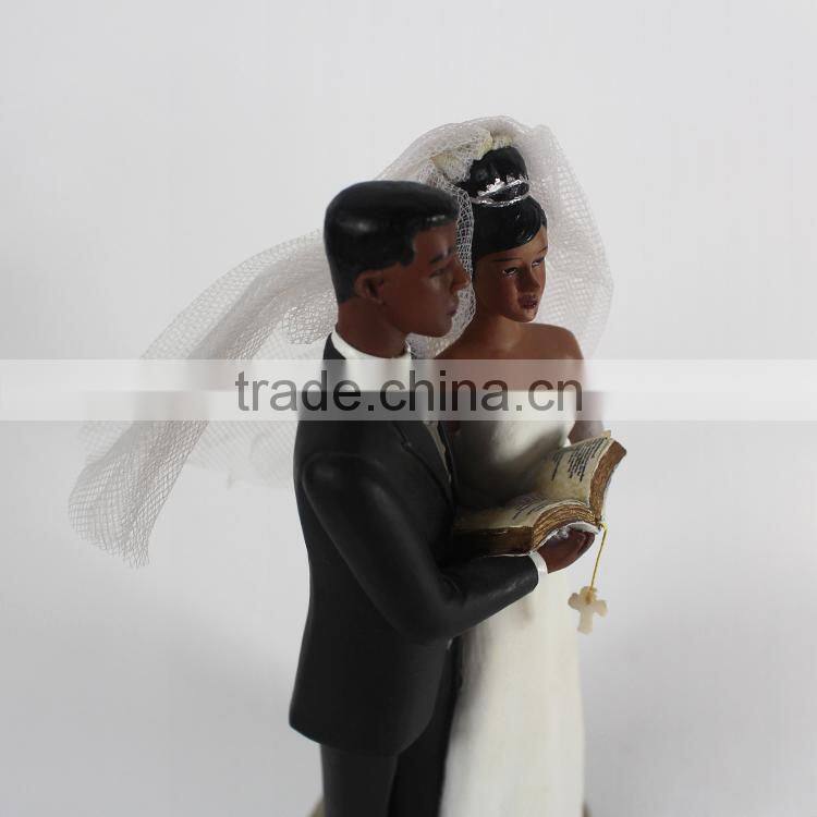 2015 New artificial resin wedding gifts