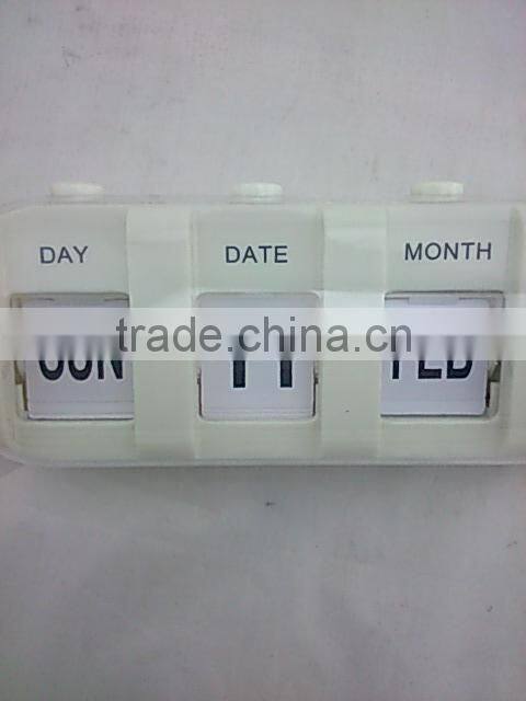 Flip-Date Retro Alarm Clock With Calendar/date table clock/table alarm clock