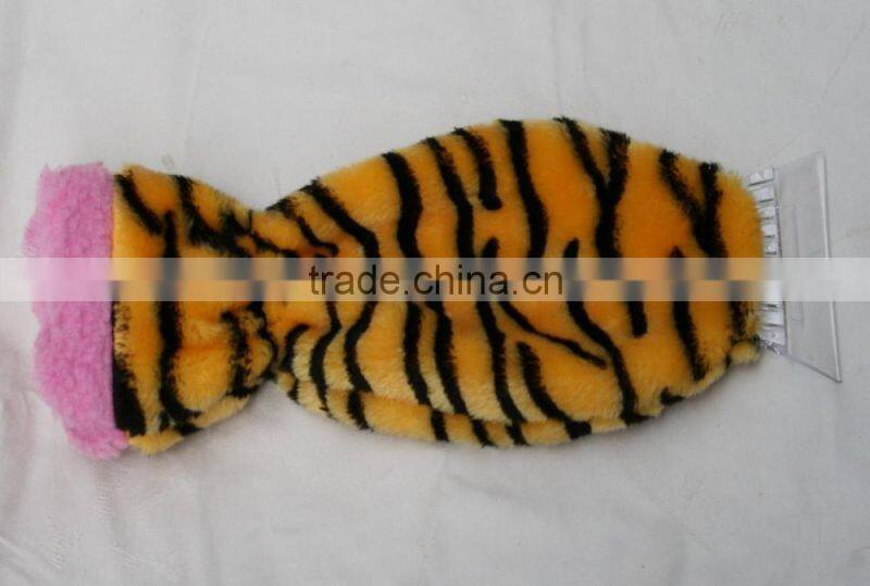 car ice scraper / car snow scraper with glove