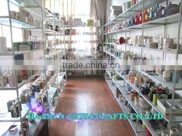 red white splice spherical fashion ceramic bathroom accessories set