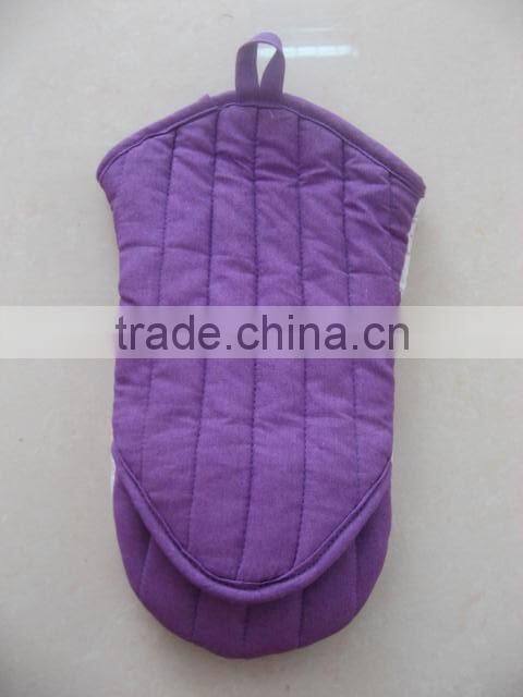 duckbilled cotton oven mitt