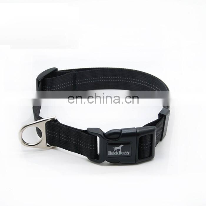 Nylon No Pull Dog Neck Collar, pet collar for large dog.
