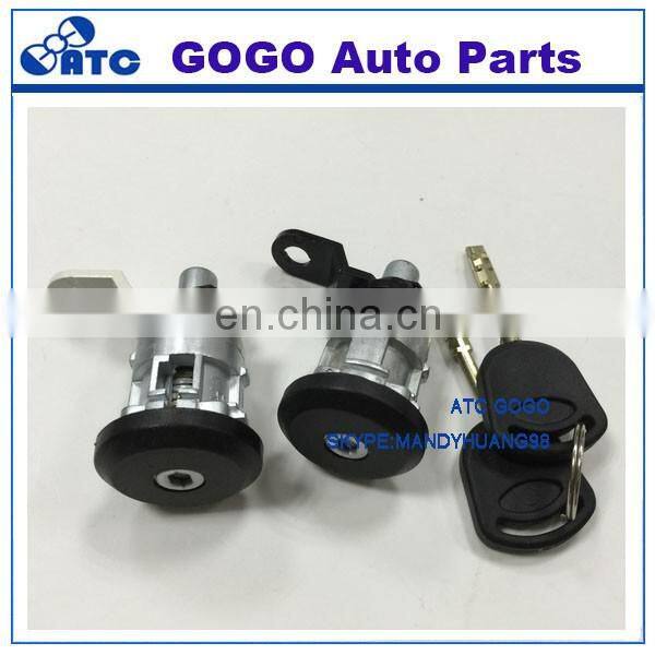 auto parts Door lock For Fordtransit 1004241 1004240 95VBV21990B 95VBV21991B