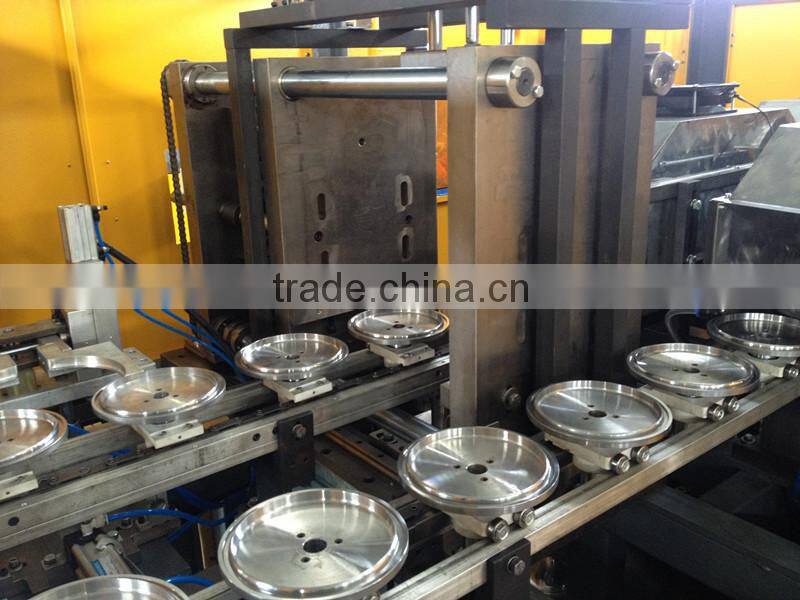 2-cavity hand-feeding PET Jar blow molding machine