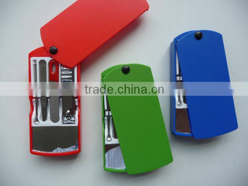 new design cheap and promotion manicure pedicure set