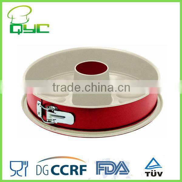 Non-stick Metal Springform Cake Tin with 2 Bases 28 cm