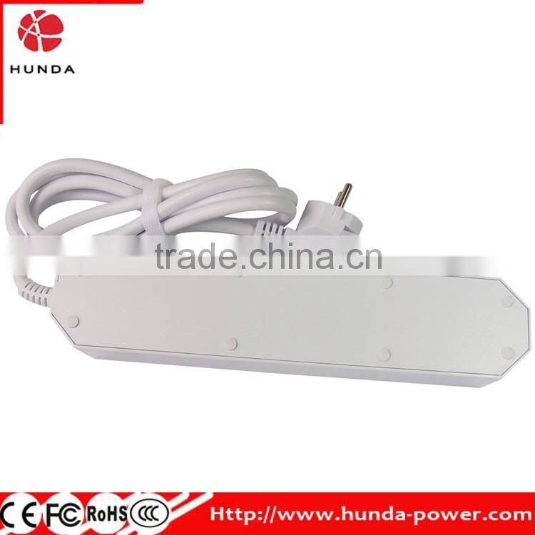 3-Outlet Travel Charger Power Strip with 3.4A Max 3 USB Ports, 1.8M Power Cord for smartphone