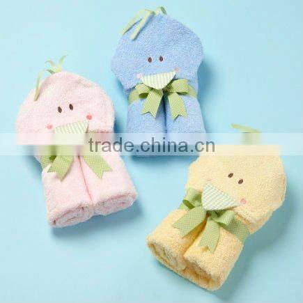 Panda design velour hooded towel for kids