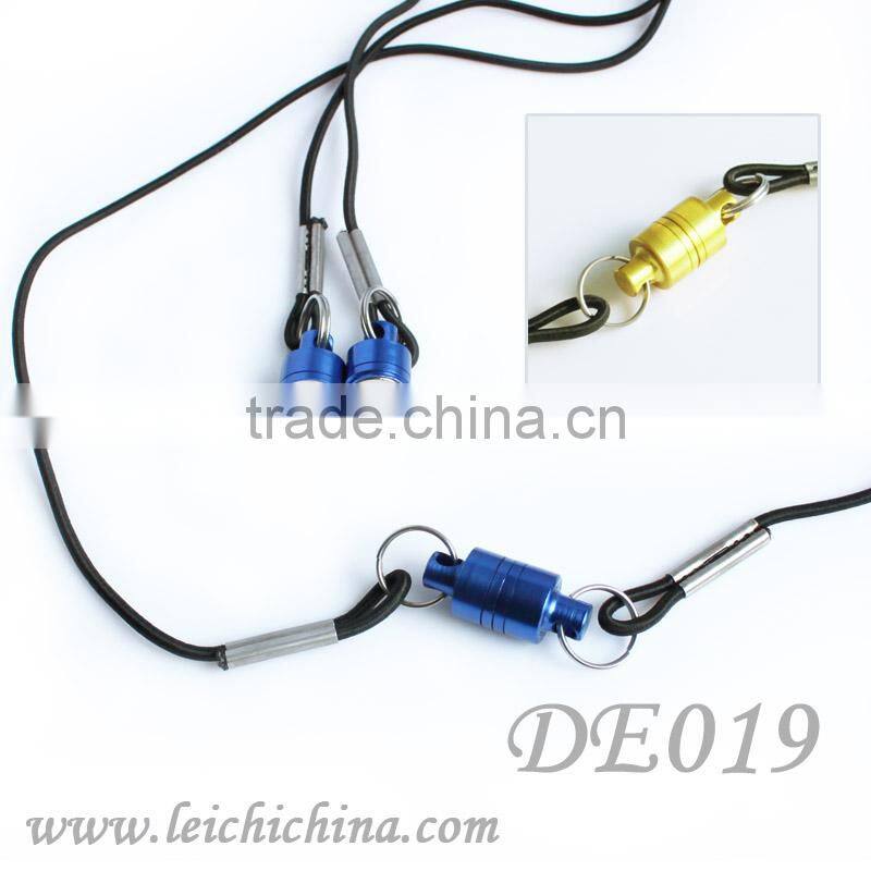 In stock wholesale fly fishing tool magnetic net release