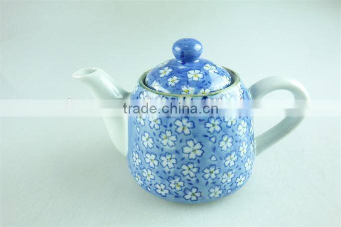 White Modern Ceramic Tea Pot For Home and Hotel
