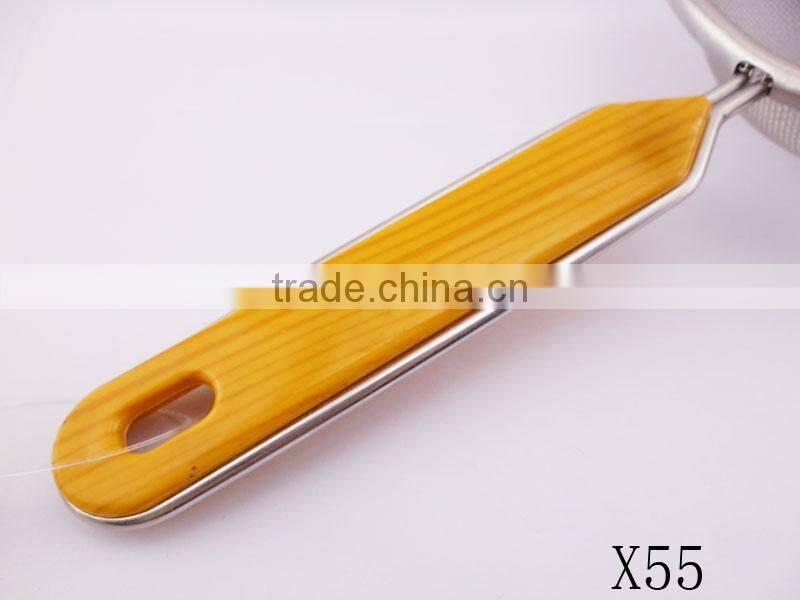 high quality kitchen tools stainless steel stainer for oil filter with plastic handle