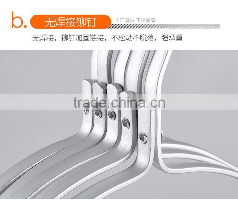 Hot selling metal wire coat hanger