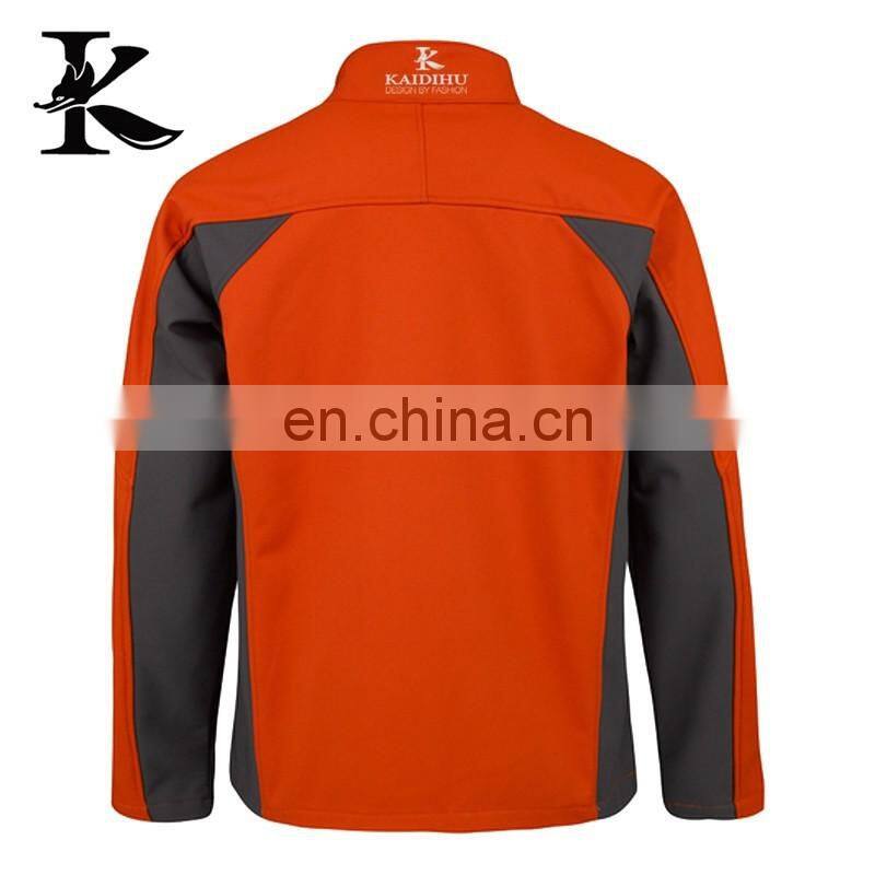 MEN'S WATER AND WIND RESISTANT SPORTSTER SOFTSHELL JACKET Item # 95-M51412