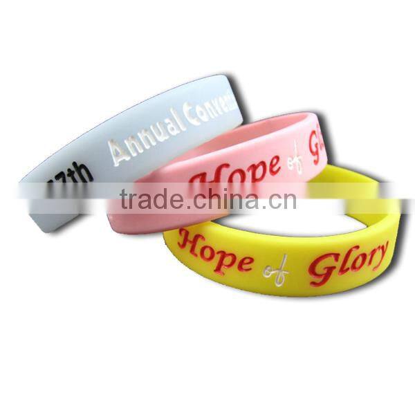 personalized silicone bracelet