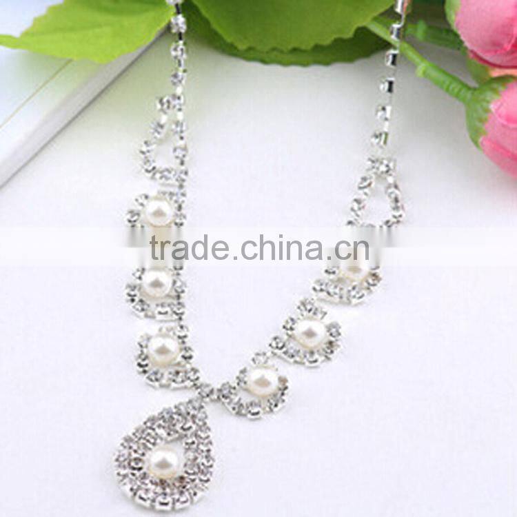 Ladies sterling silver fancy diamond necklace designs for women Simple elegant wedding dress set