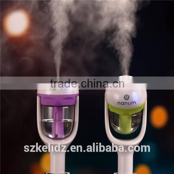 Mini Car Charger Humidifier, Air Purifier Humidifier Aromatherapy Car Supplies