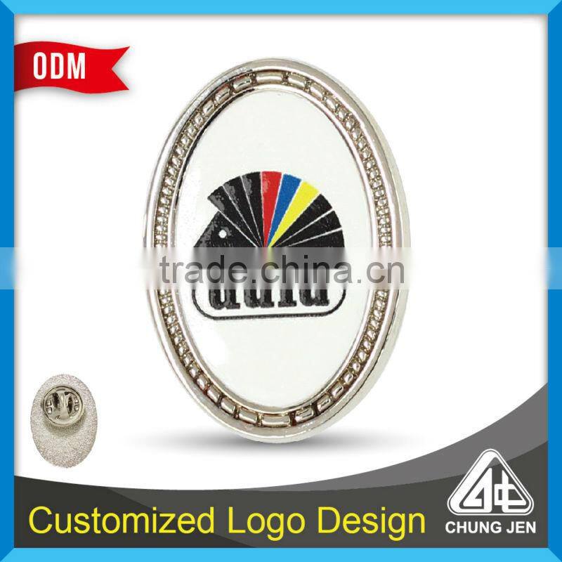 Custom design zinc alloy material pictures of badges