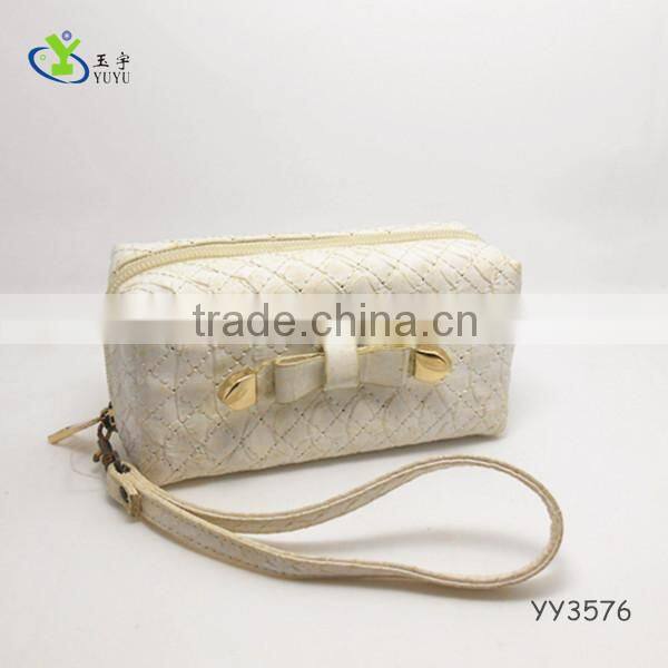 Mini Zip Arround Wristlet