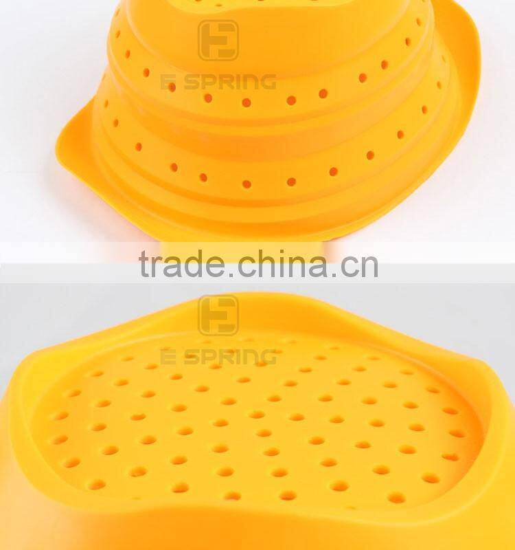 Innovative Kitchen Tools Collapsible Silicone Fruit Stainer Colander