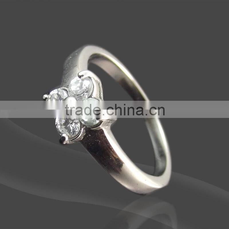 love rings with diamonds for lovers