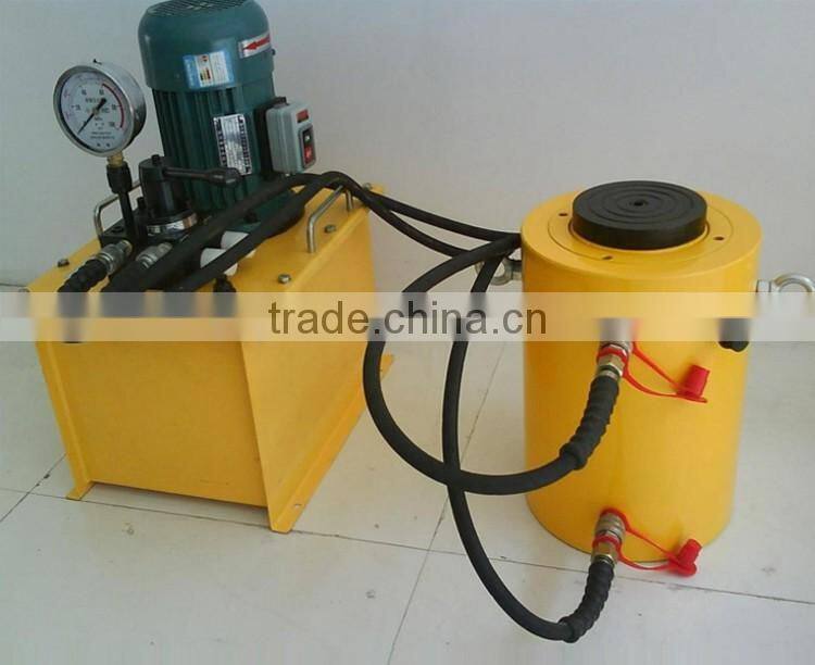 hydraulic jack for loading and unloading