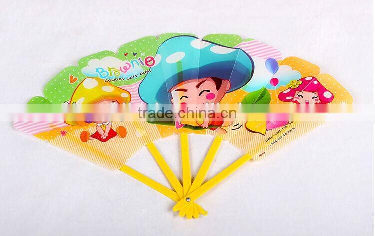 The nice and fashion design folding fan