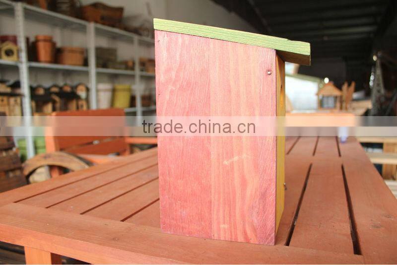 FSCHandmade Eco-friendly wooden decorated bird house