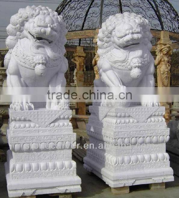 Garden Lion Stone Sculpture