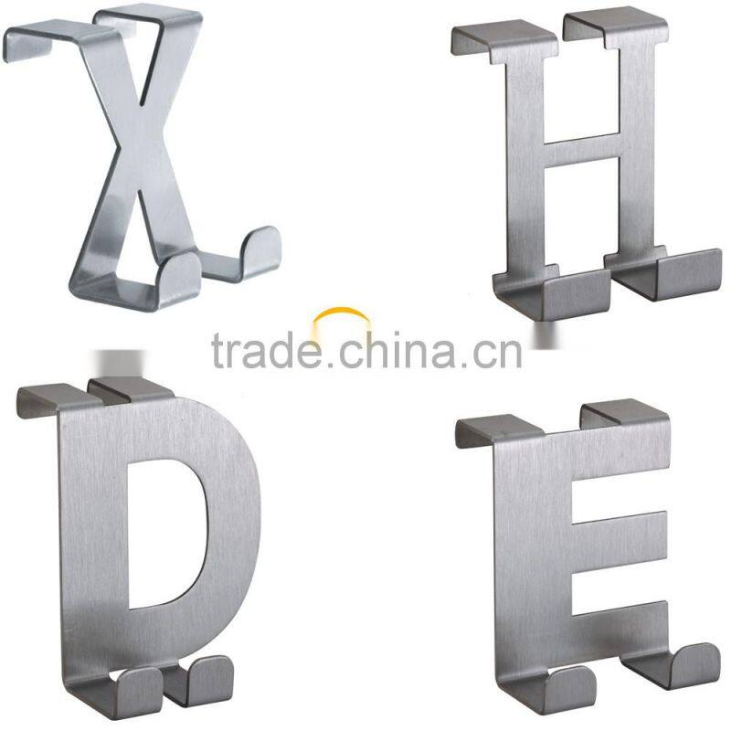 Smile Face Shape Single Plastic Stick Over Door Hook/Coat Hook