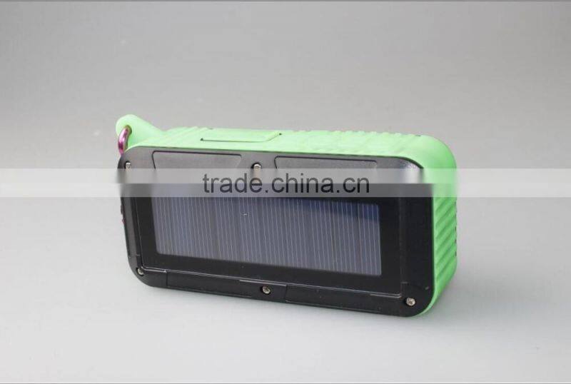 Factory Direct Outdoor Hook Style Waterproof Solar Recharheable Wireless Bluetooth Speaker
