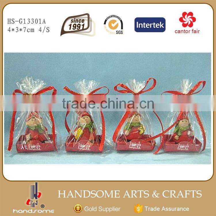 7cm Resin Wholesale Christmas Ornament Small Gift Figurines Suppliers