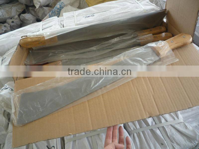 M206 machete with wood handle