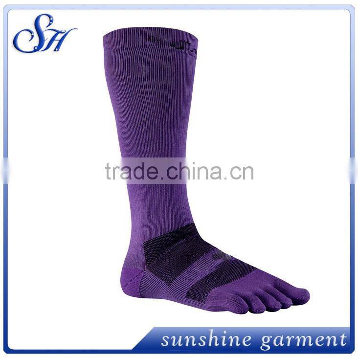 Yiwu agent trading agent in China for socks