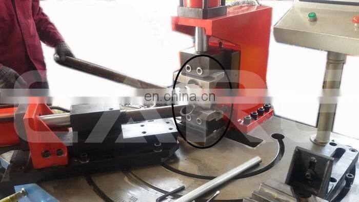 Horizontal hydraulic metal pipe end arc punching machine