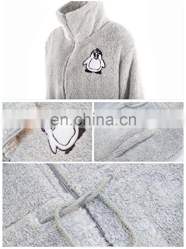 Adult Pyjamas Penguin Logo Embroidery Patch Brushed Cationic Sherpa Fleece Bathrobe With Zipper