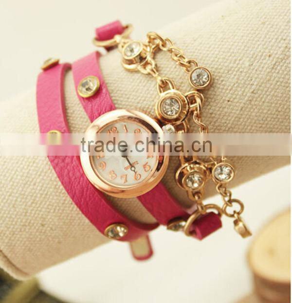 2015 Women Dress Watches Women rhinestone Watches Vintage sport watch