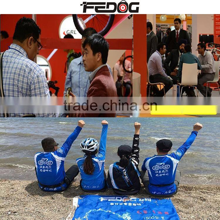 Factory Price Triple USB Wholesale Silicone Power Bank Brands, Mobile Power Bank Phone Charger