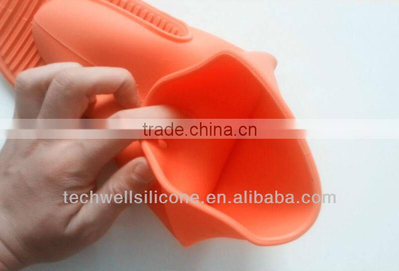 SM-115 hot selling silicone animal hats with long mittens