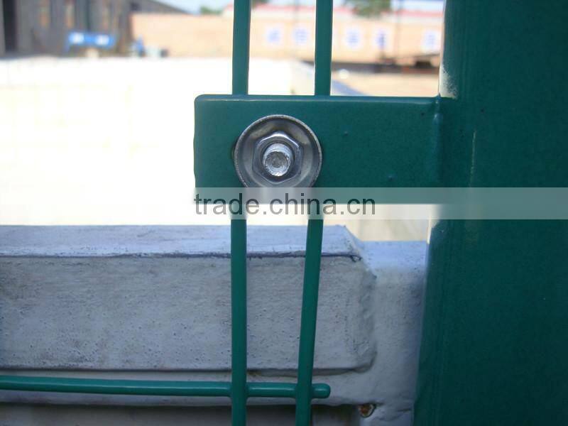 Anping factory high quality factory manufacture fence mesh for airport